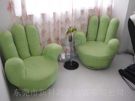 <a href='http://www.fudaoshu.net' target='1' style='font-size:14px; font-weight:bold; color:#0080ff;'>心理咨詢室</a>建設的5大注意事項【京師博仁】